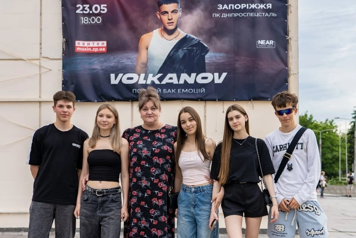 Психологічне перезавантаження: запорізькі переселенці відвідали яскравий концерт