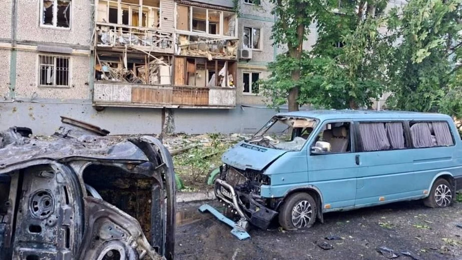 Черговий злочин РФ проти цивільних: прокуратура розслідує ранкові удари по Запоріжжю